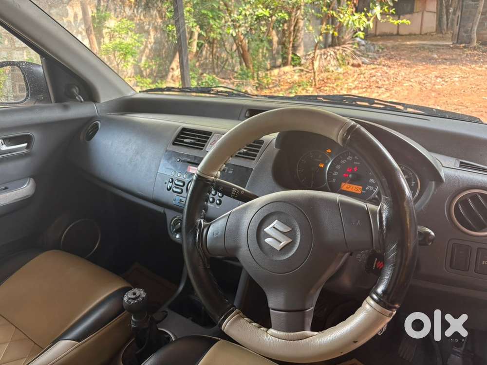 Maruti Suzuki Swift Dzire 2010 Diesel Well Maintained