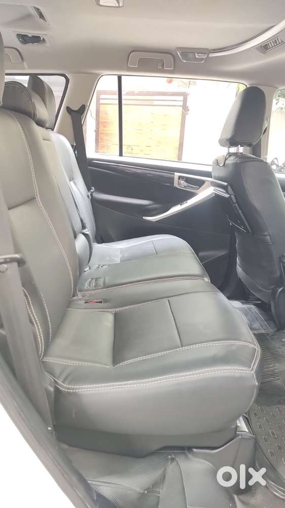 Toyota Innova Crysta 2.4 V 8 Str, 2017, Diesel