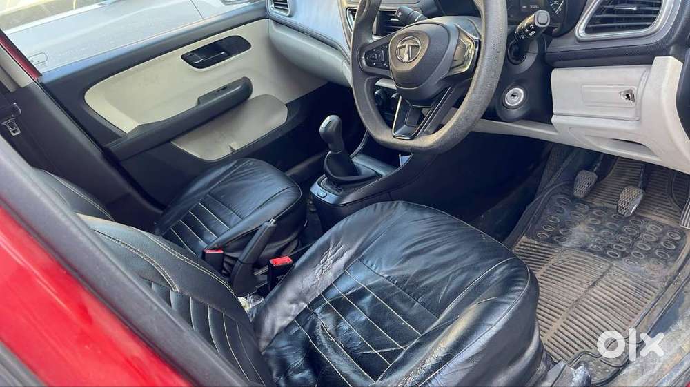 Tata Altroz Xm Petrol 2021