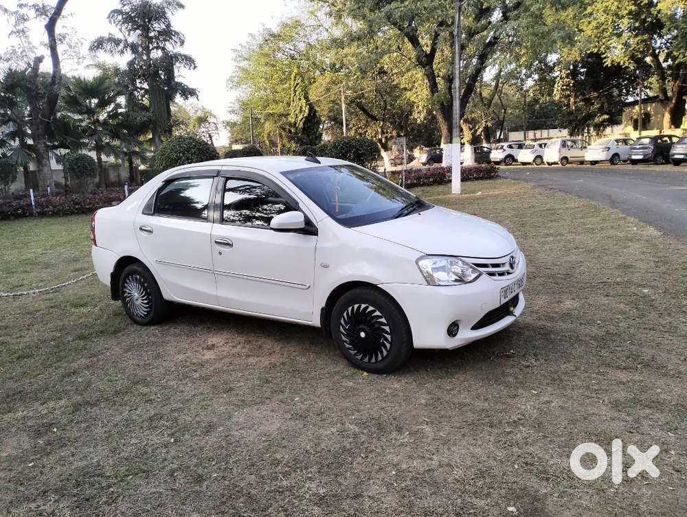Toyota Etios 2014 Diesel Well Maintained