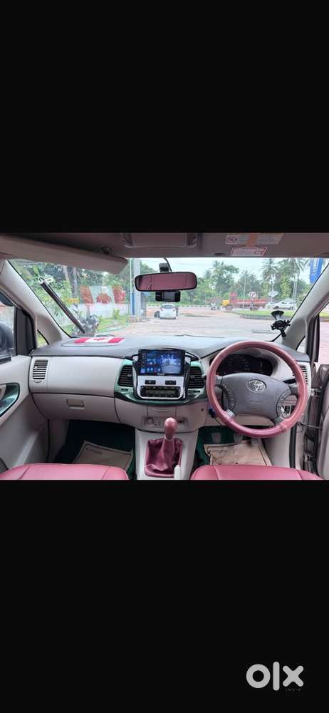 Toyota Innova Diesel 2012