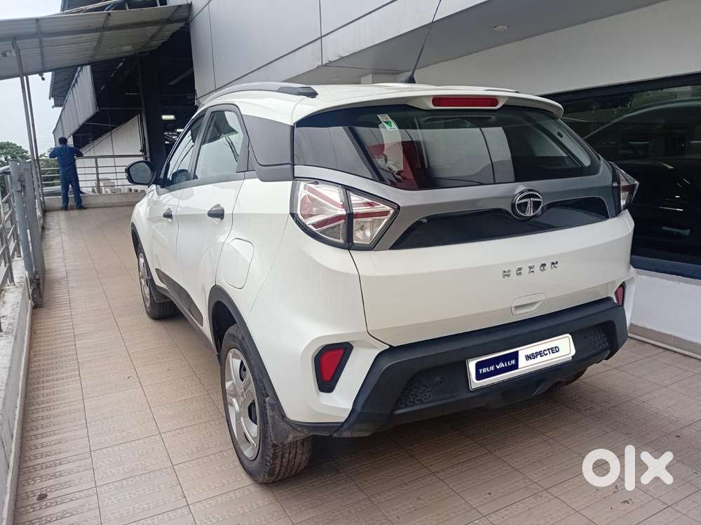 Tata Nexon 1.2 Revotron Xma Amt, 2022, Petrol
