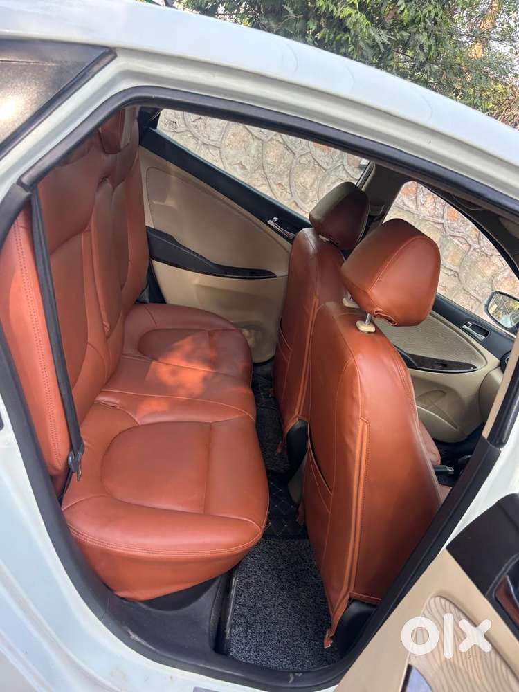 Hyundai Verna Fluidic 1.6 Vtvt Sx, 2012, Petrol