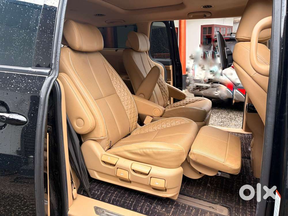 Kia Carnival Limousine Plus 7 Str, 2022, Diesel