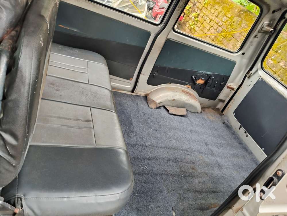 Maruti Suzuki Omni 8 Seater, 2010, Petrol