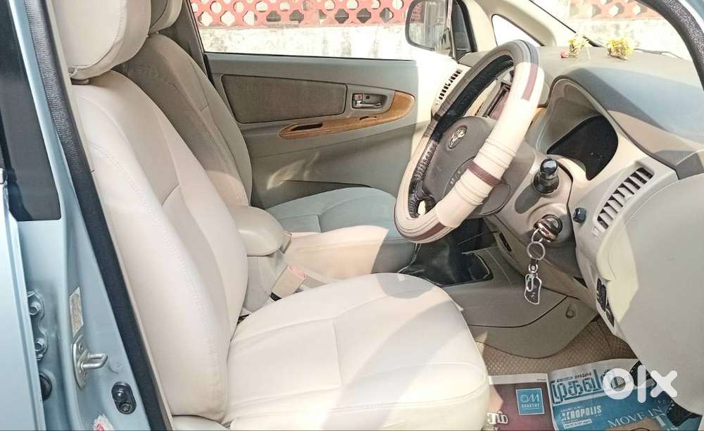 Toyota Innova 2.5v 2010 Model Fc-01-05-2030 Full Company Serviced Car