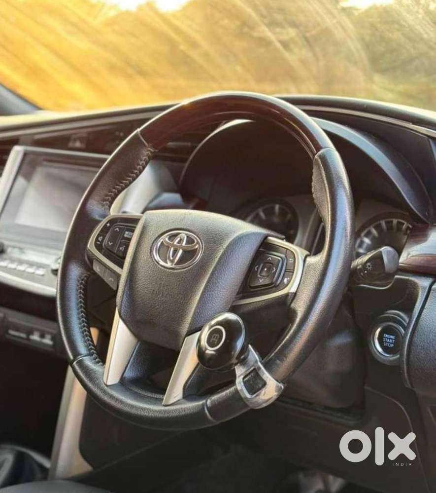 Toyota Innova Crysta 2.4 V 7 Str, 2018, Diesel