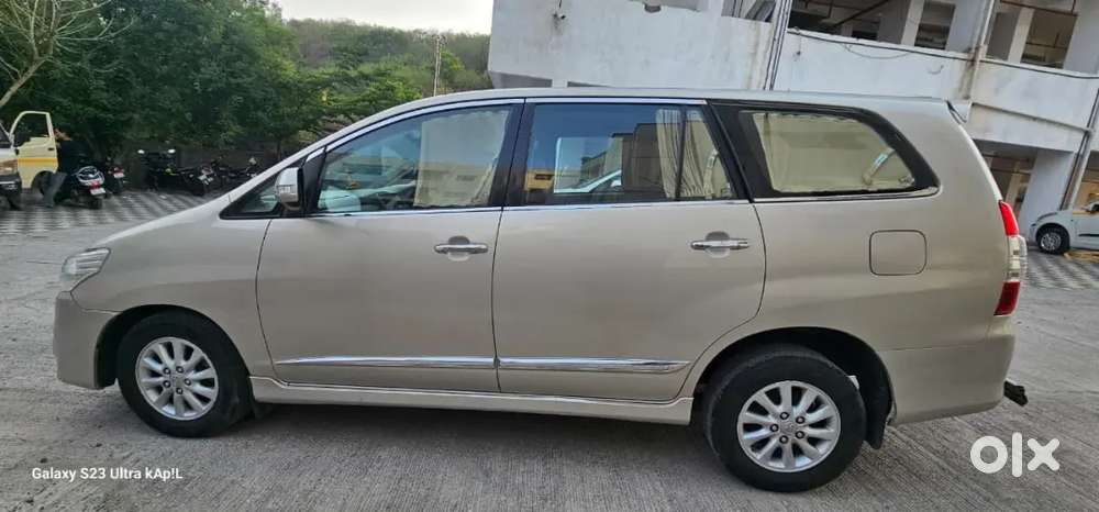 Toyota Innova Diesel 2014 Second Owner