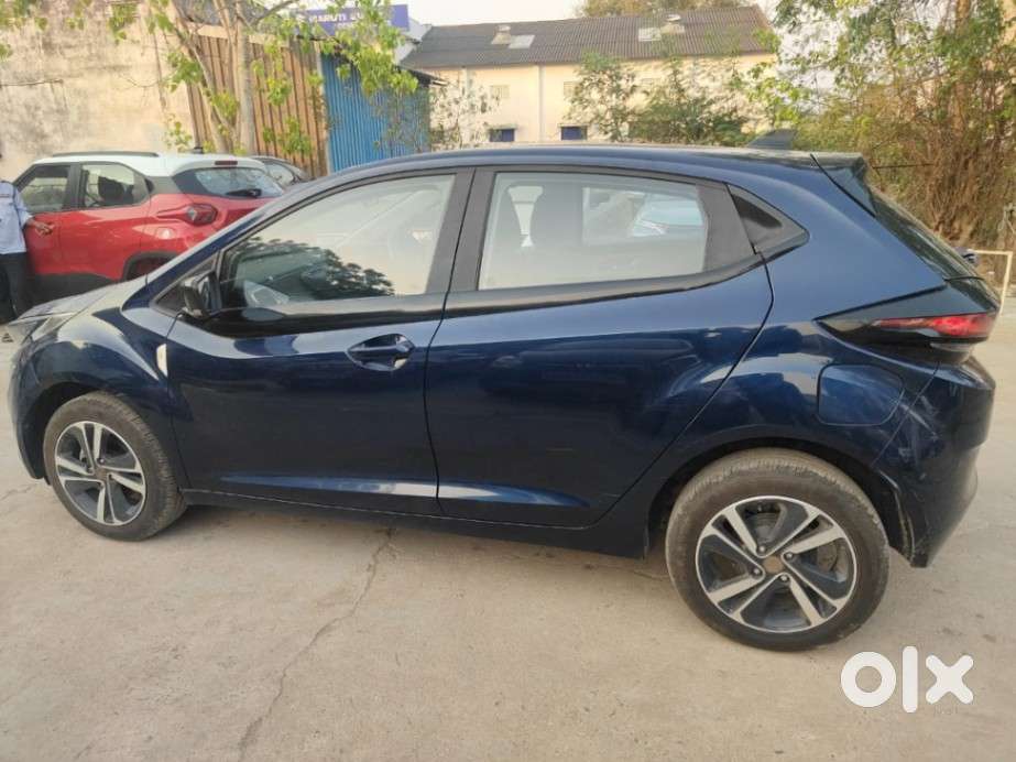 Tata Altroz Xz Plus (o) (s) Icng, 2023, Petrol