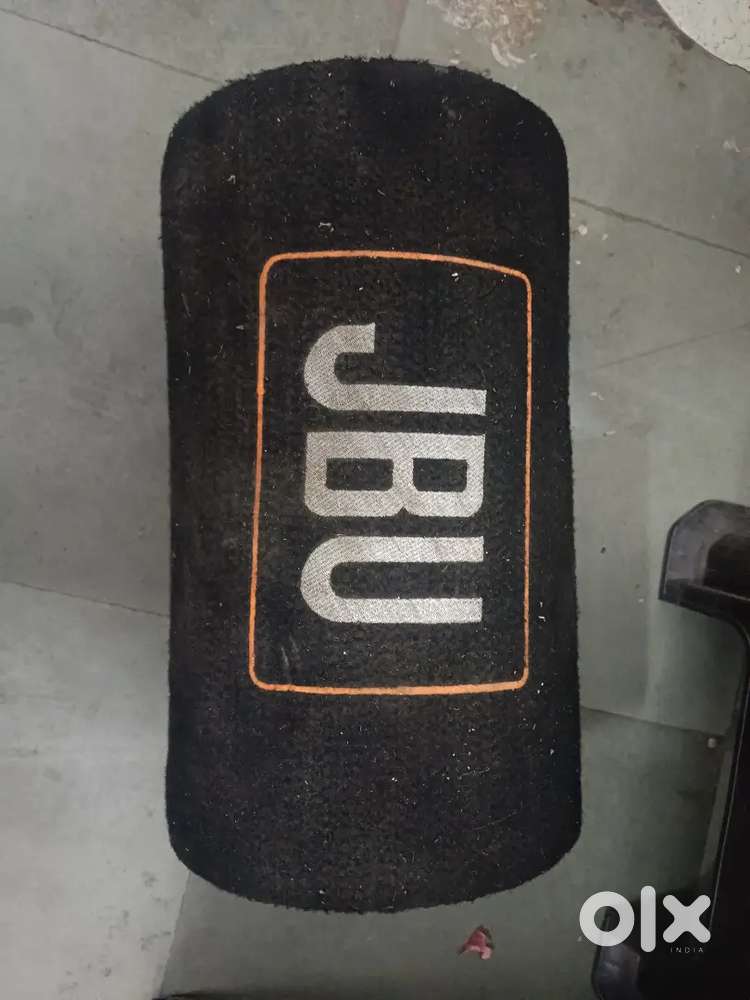 Speekar Or Bass Tube With Amplifier