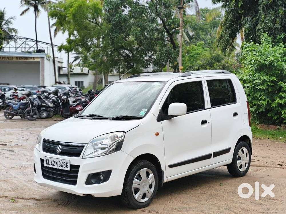 Maruti Suzuki Wagon R Vxi Amt Opt, 2016, Petrol