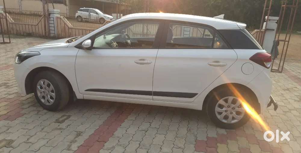Hyundai I20 2017 Petrol 34500 Km Driven