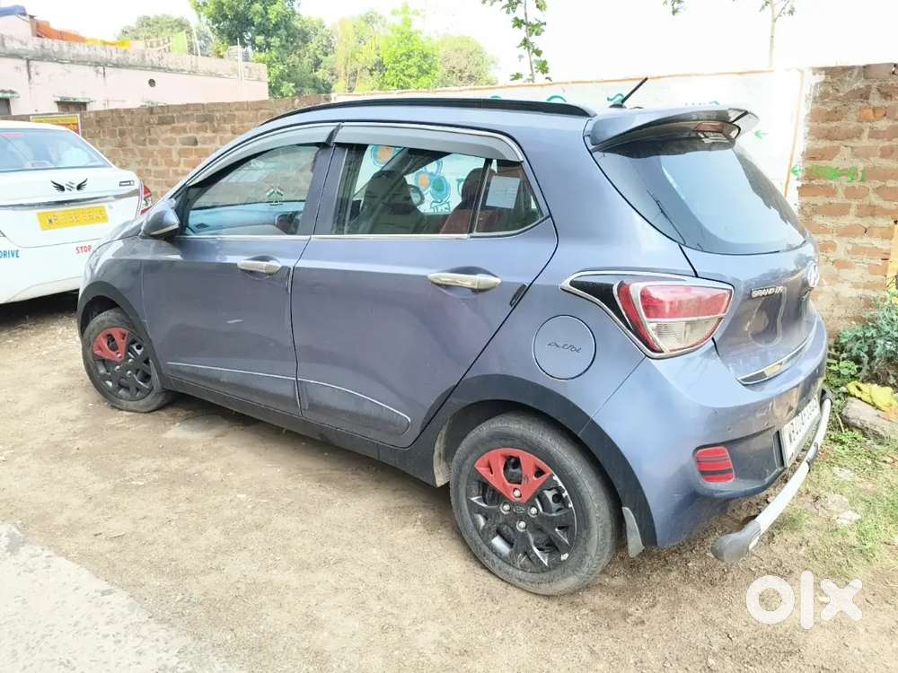 Hyundai Grand I10 2016 Petrol Well Maintained Good Condition Like New