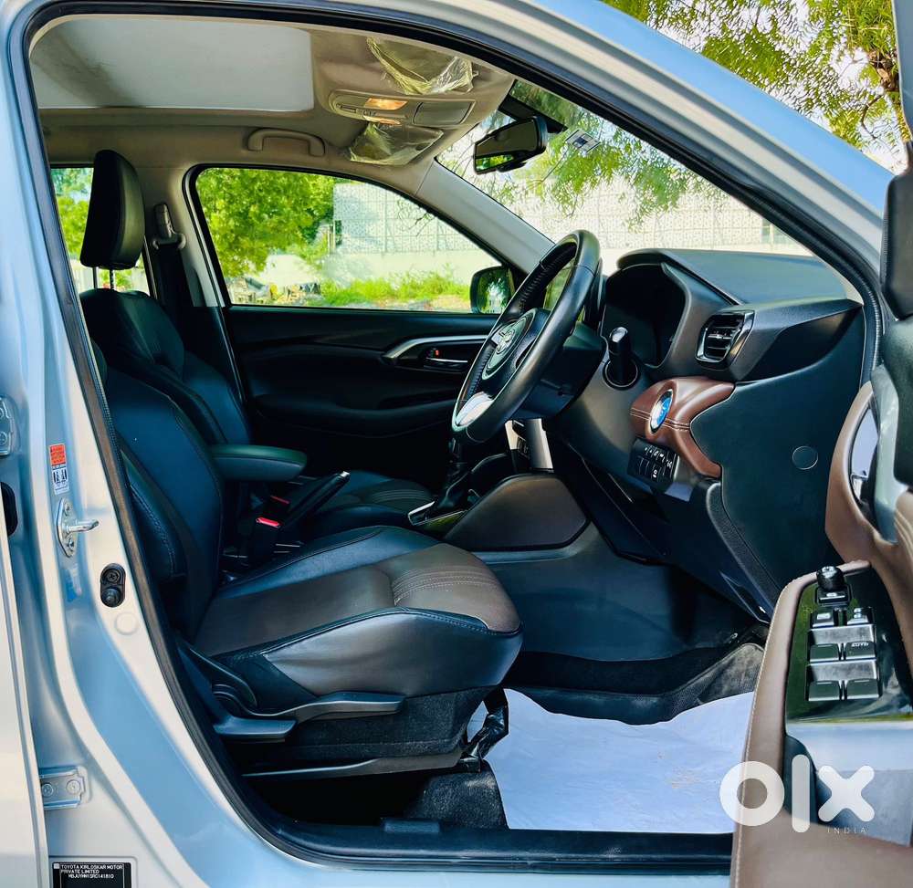 Toyota Urban Cruiser Hyryder 1.5 V Hybrid, 2024, Petrol