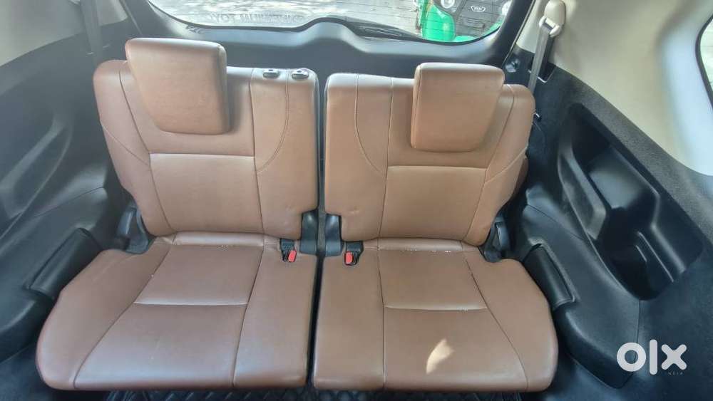 Toyota Innova Crysta 2.8z Automatic, 2016, Diesel