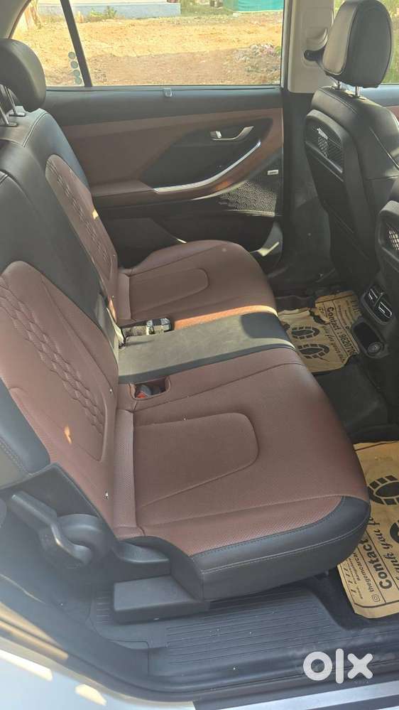 Hyundai Alcazar 2024 Signature (o) Diesel At (top Model)