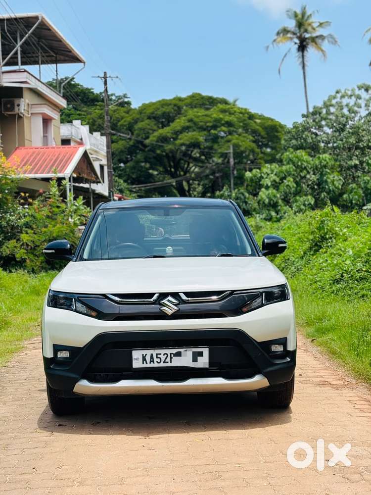 Maruti Suzuki Brezza 1.5 Vxi Smart Hybrid, 2023, Petrol