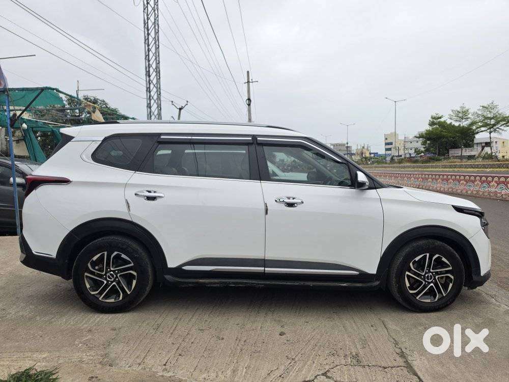 Kia Carens 1.5 Luxury Plus Diesel 6 Str, 2022, Diesel