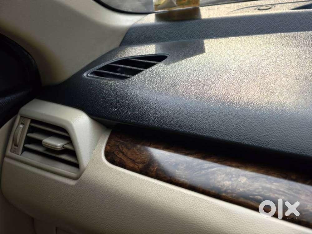Maruti Suzuki Swift Dzire Vxi Optional, 2019, Petrol