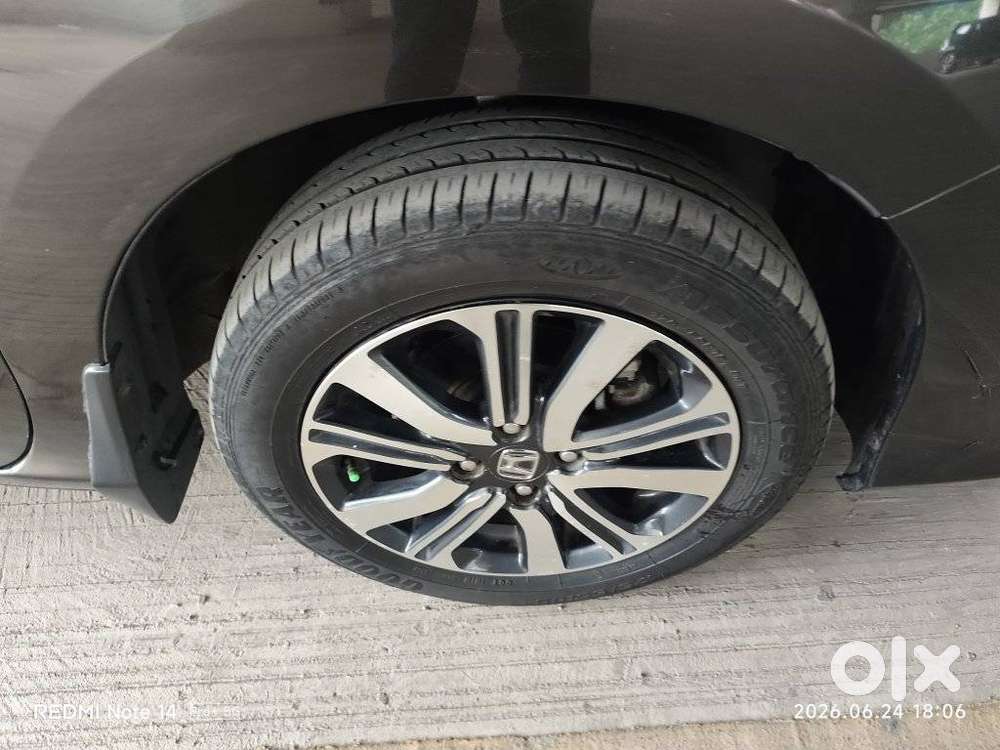 Honda City 1.5 V 4th Gen I-vtec Mt, 2022, Petrol