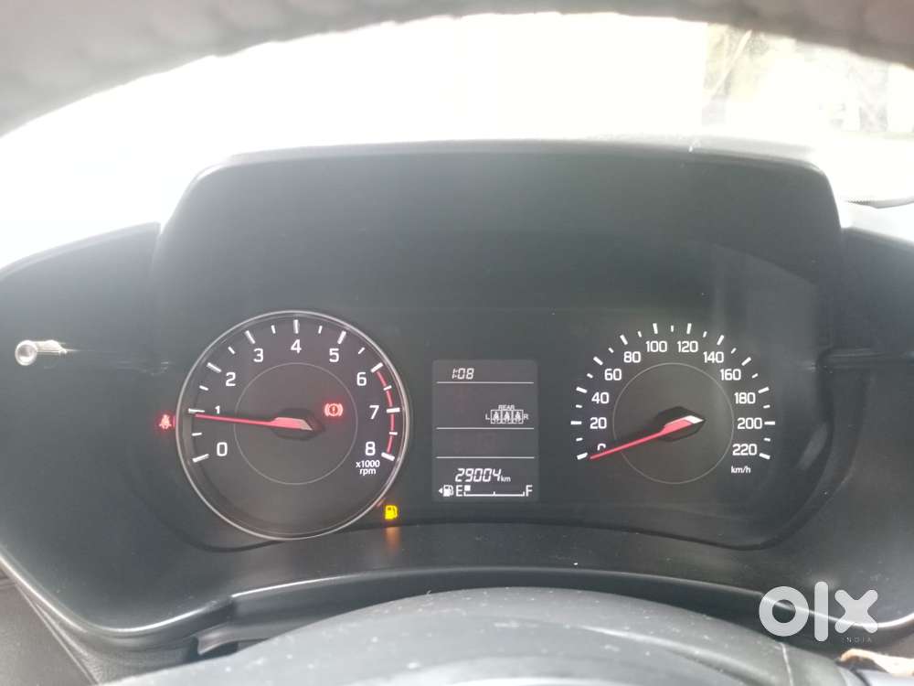 Maruti Suzuki Swift 1.2 Vxi (o), 2025, Petrol