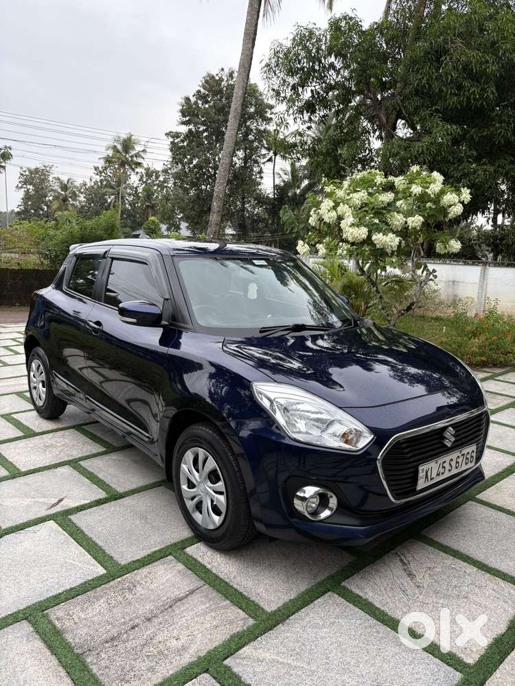 Maruti Suzuki Swift Vxi + Manual, 2019, Petrol