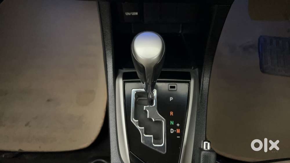 Toyota Corolla Altis