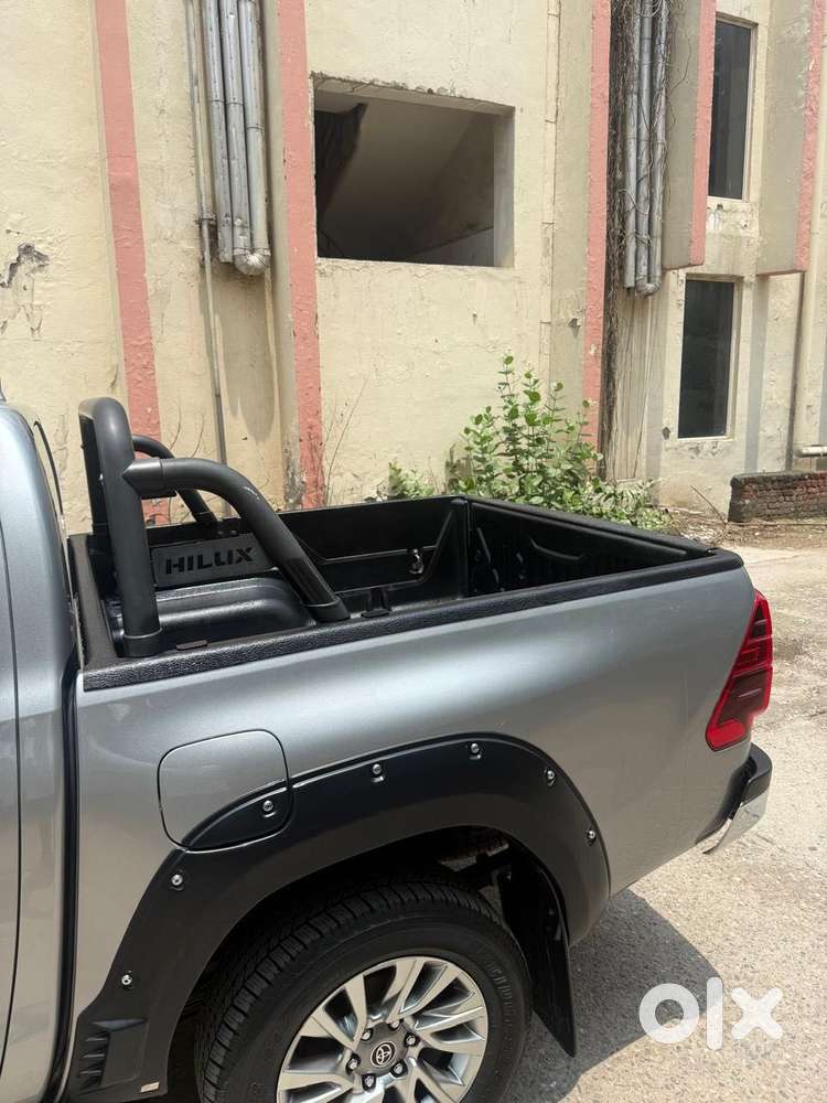 Toyota Hilux 2.8 High 4x4 Mt, 2023, Diesel