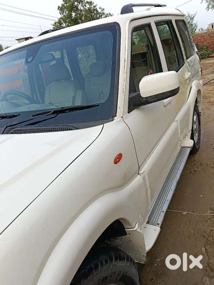 Mahindra Scorpio 2011