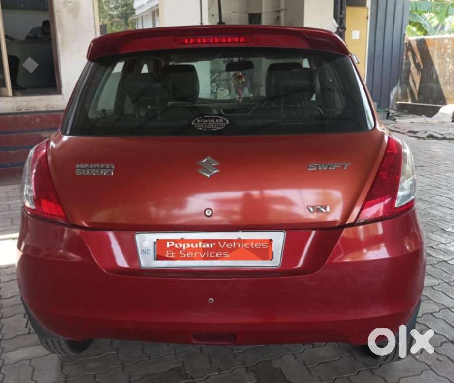 Maruti Suzuki Swift Vxi Abs Bsiv, 2014, Petrol