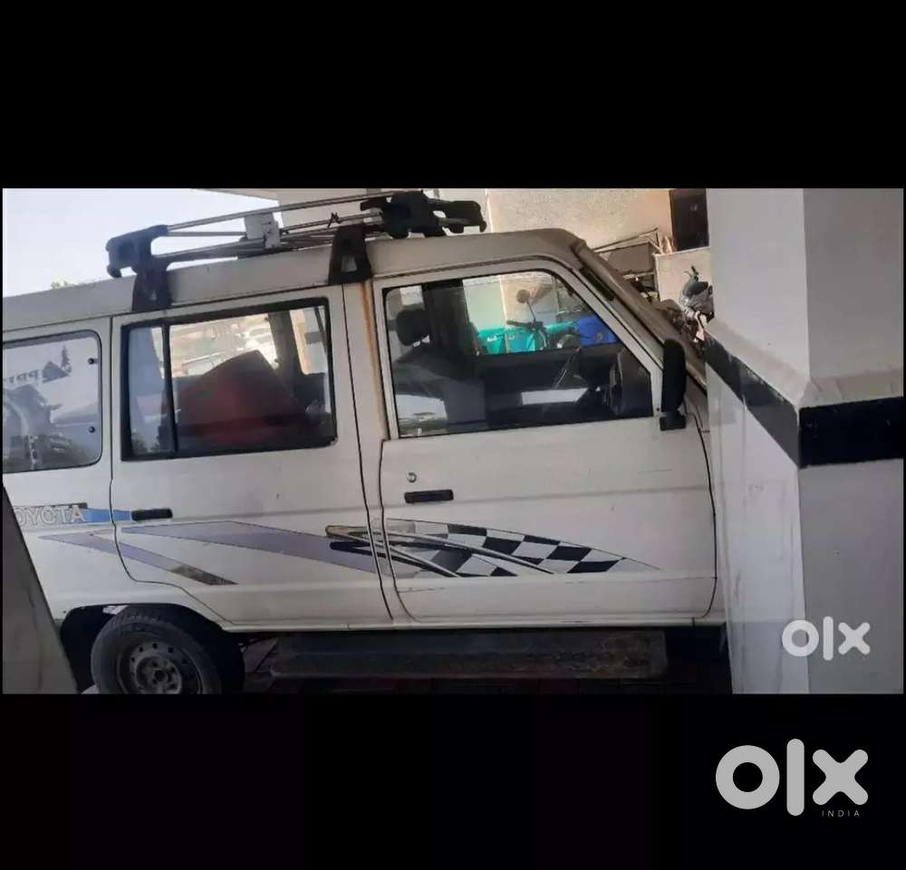 Toyota Qualis 2004