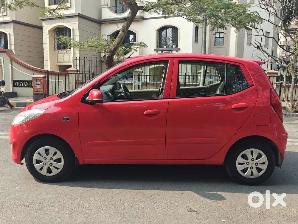 I10 Asta Auto With Sunroof