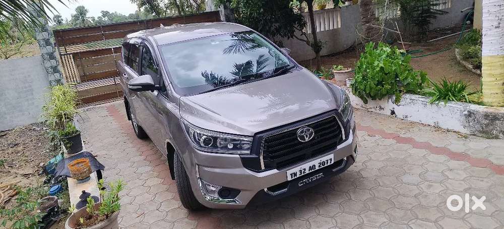 Toyota Innova Crysta 2019