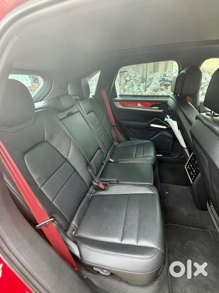Porsche Cayenne V6 2025 Petrol Automatic