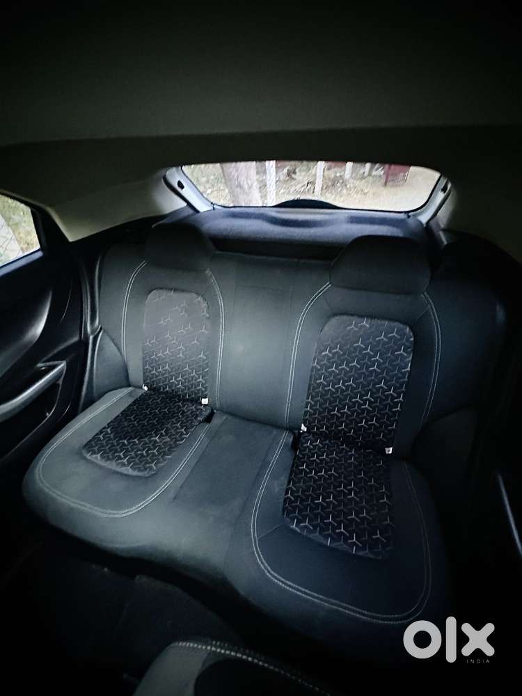 Tata Nexon 1.5 Revotorq Xma Amt (s), 2021, Diesel