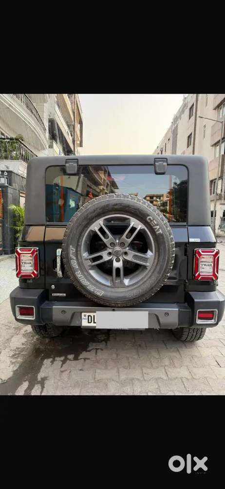 Company Accessories Worth 2.5 Lakhs