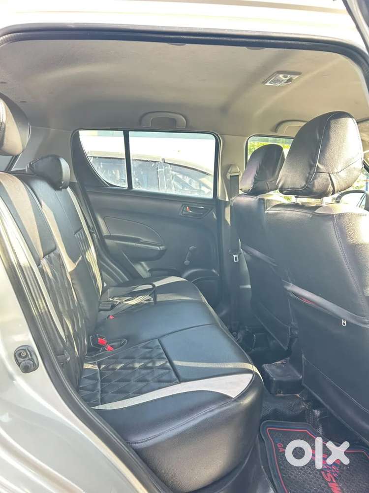 Maruti Suzuki Swift Lxi Optional-o, 2017, Petrol