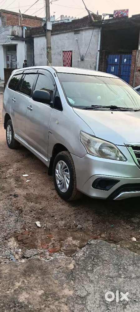 Toyota Innova Diesel 2014