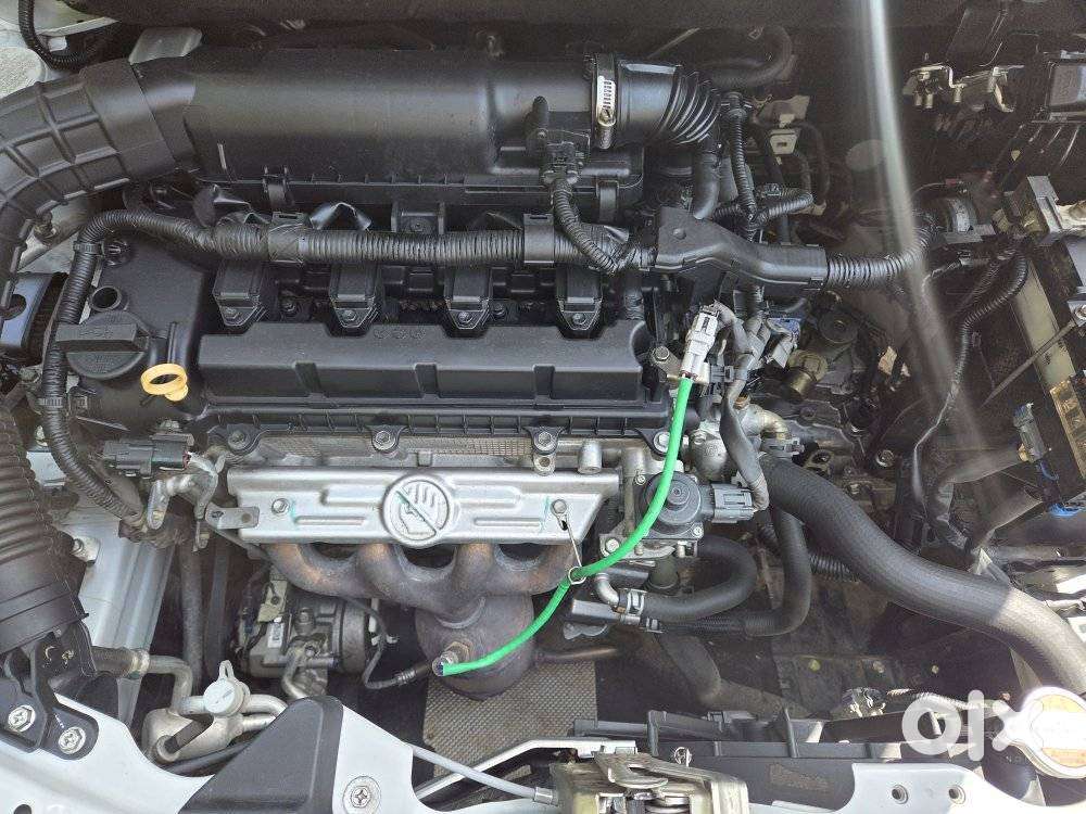 Maruti Suzuki Swift Vxi + Manual, 2021, Petrol