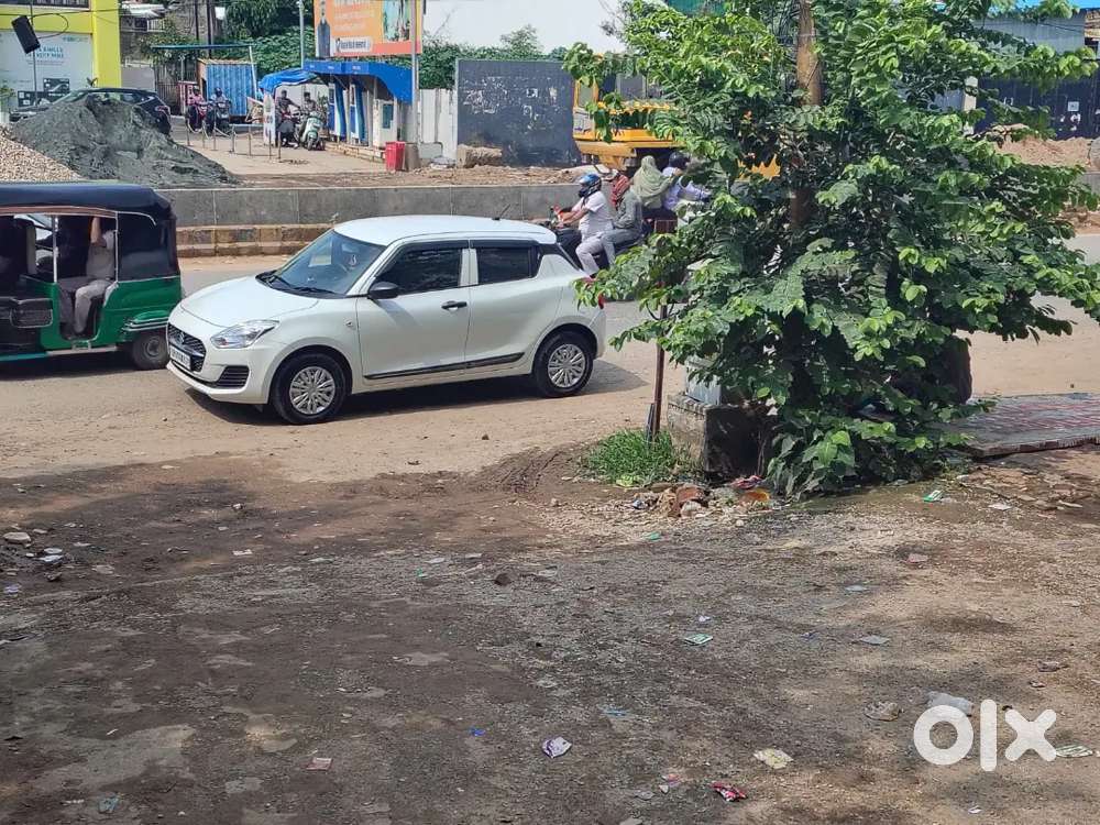 Maruti Suzuki Swift Lxi 2024