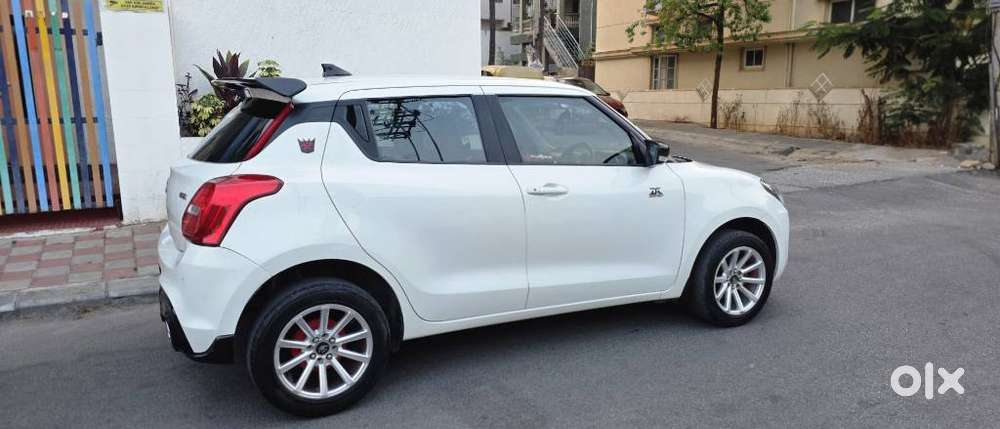 Maruti Suzuki Swift 1.2 Vxi (o), 2022, Petrol