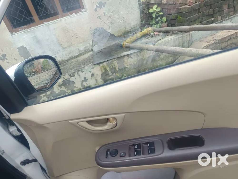 Honda Brio 2012 Petrol Manual