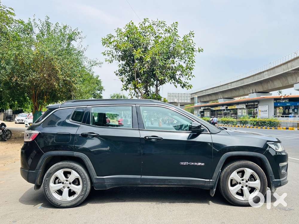 Jeep Compass 2.0 Longitude Option, 2018, Diesel
