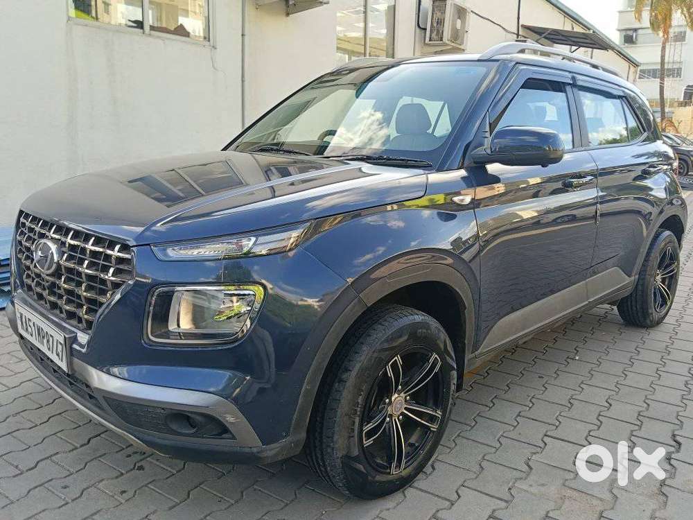 Hyundai Venue S Turbo Dct, 2020, Petrol