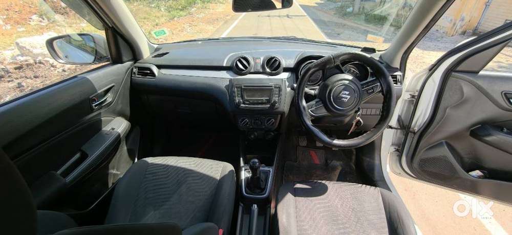 Maruti Suzuki Swift Vxi + Manual, 2019, Petrol