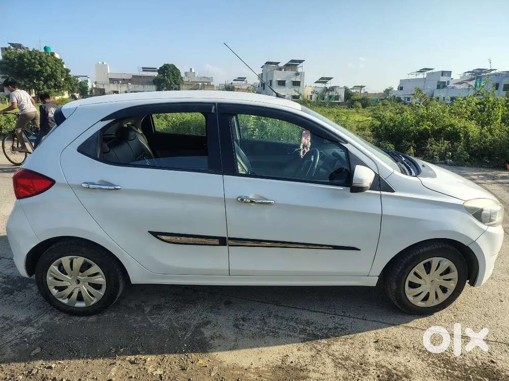 Tata Tiago Xz Petrol Car
