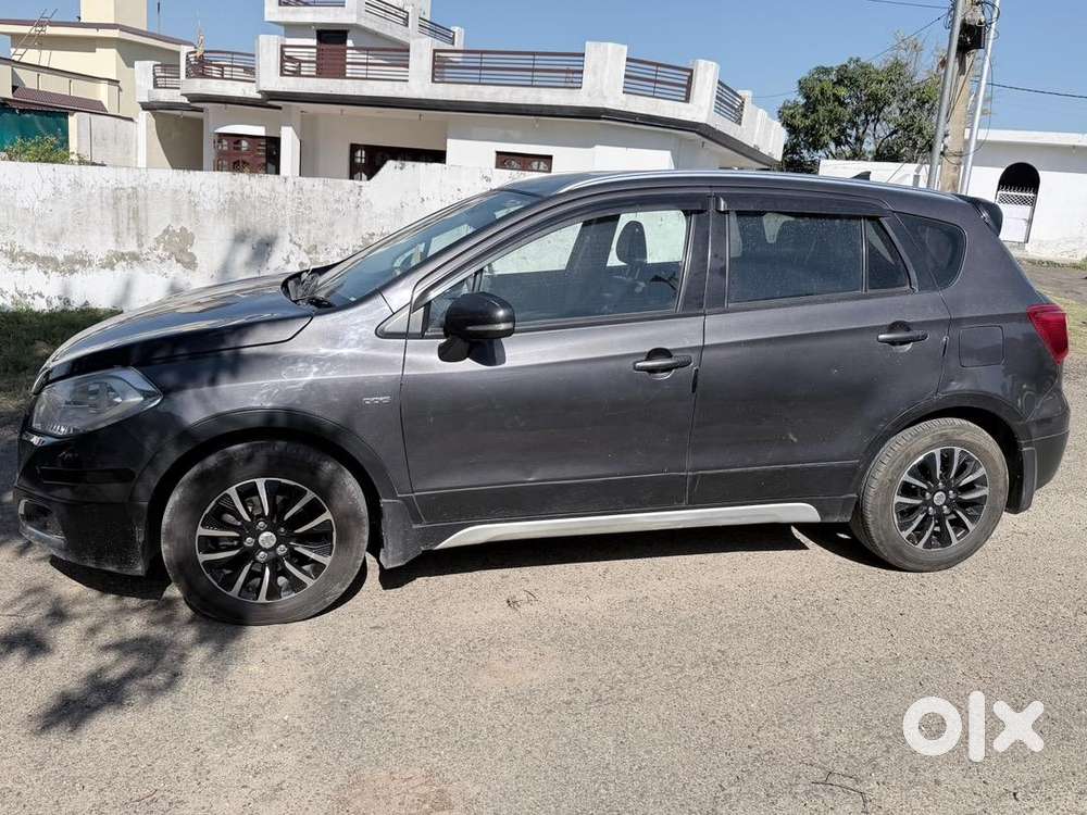 Maruti Suzuki Scross1.6 Ddis 320 Well Maintained