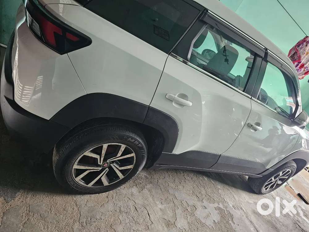 Maruti Suzuki Brezza Lxi 2025 Hybrid