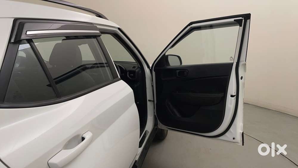 Hyundai Venue 1.0 Sx (o) Turbo Dct, 2024, Petrol