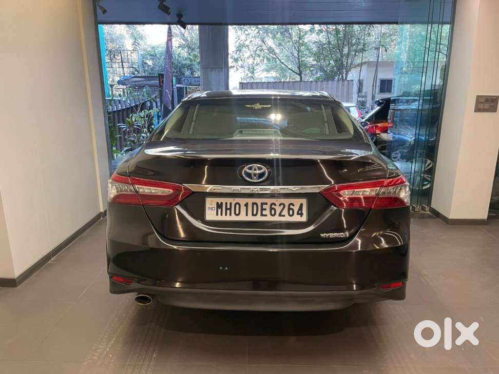 Toyota Camry Hybrid, 2019, Petrol